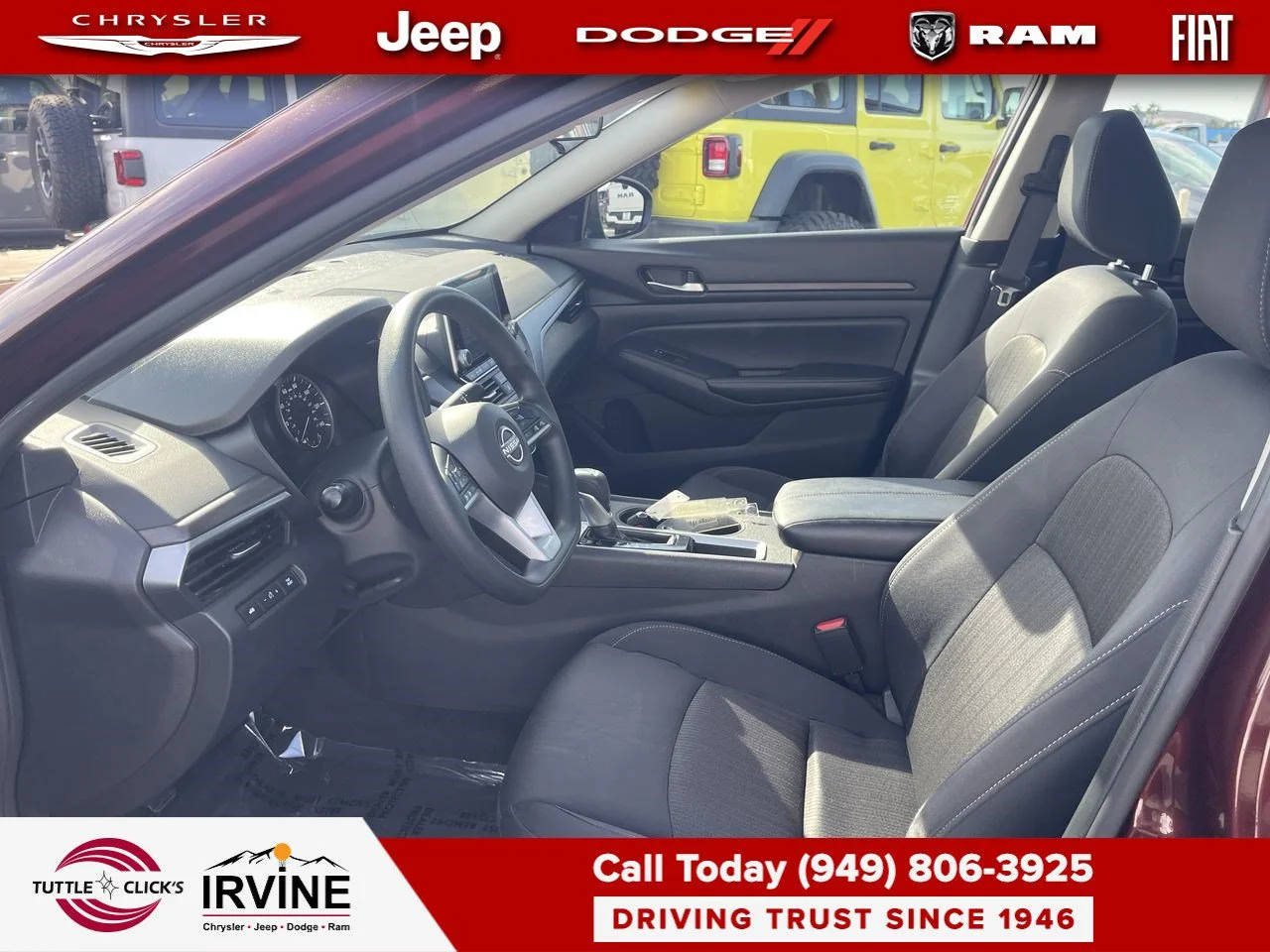 Used 2025 Garnet Pearl Metallic Nissan SV image 27