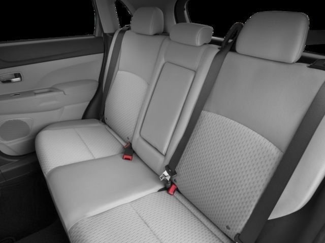 Used 2016 Red Mitsubishi ES image 11