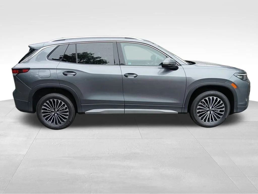 2025 Volkswagen Tiguan S - Photo 7