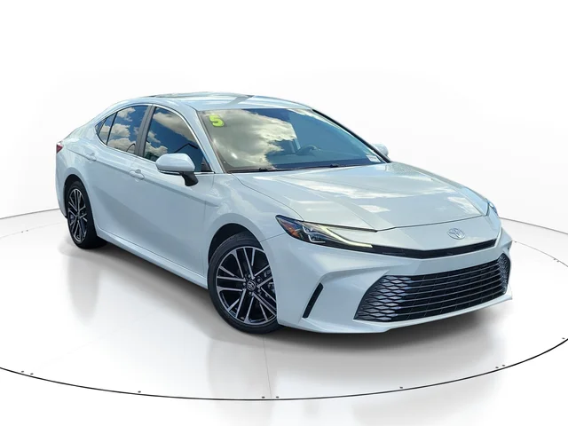 2025 Toyota Camry XLE