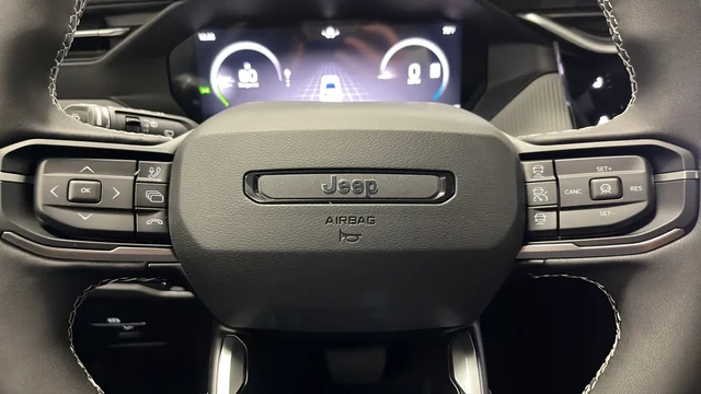 New 2026 Red Hot Pearlcoat Jeep Limited image 15