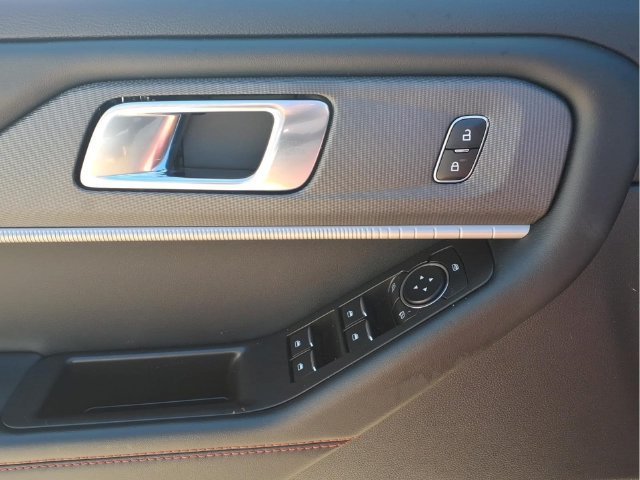 Used 2025  Ford ST-Line image 18