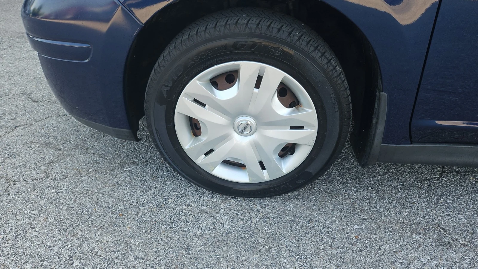 Used 2011 Blue Onyx Nissan 1.8 S image 9