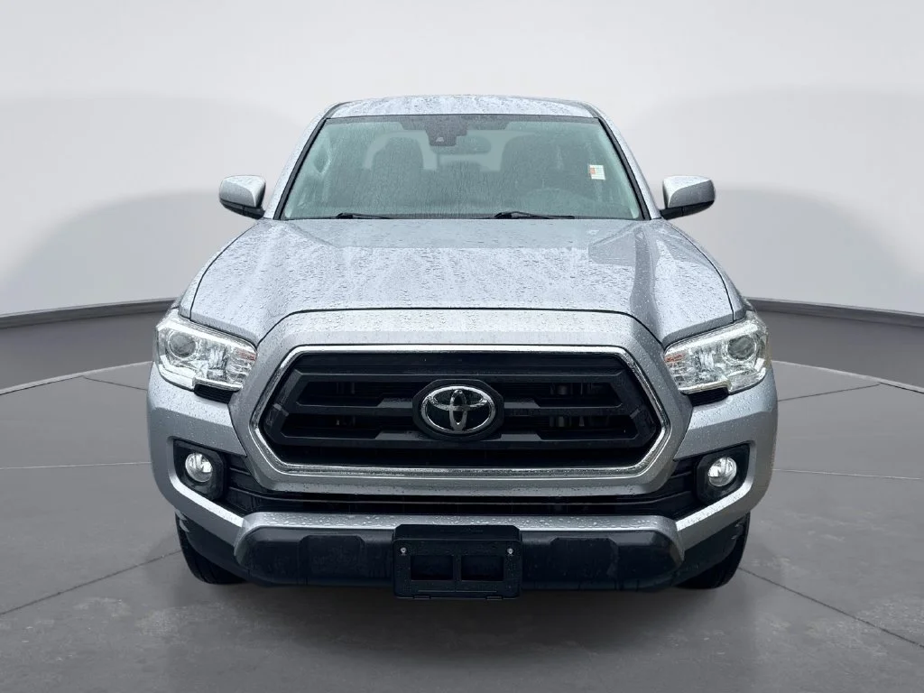 Used 2021 Silver Toyota SR5 image 2