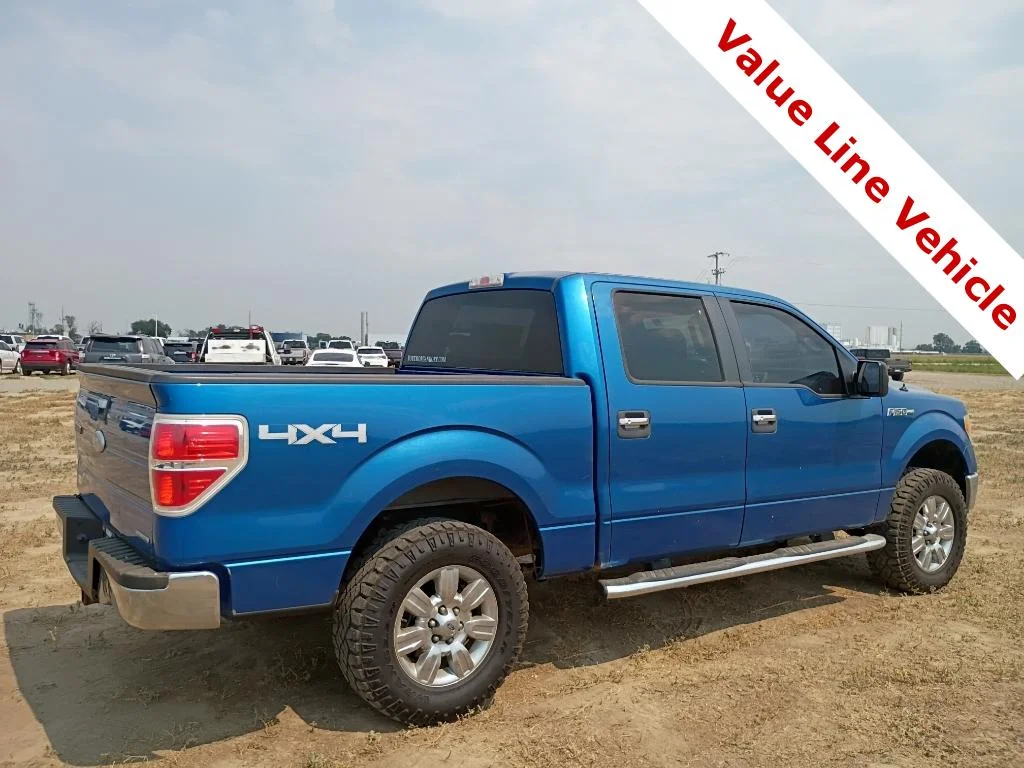 Used 2012 Blue Ford XLT image 5