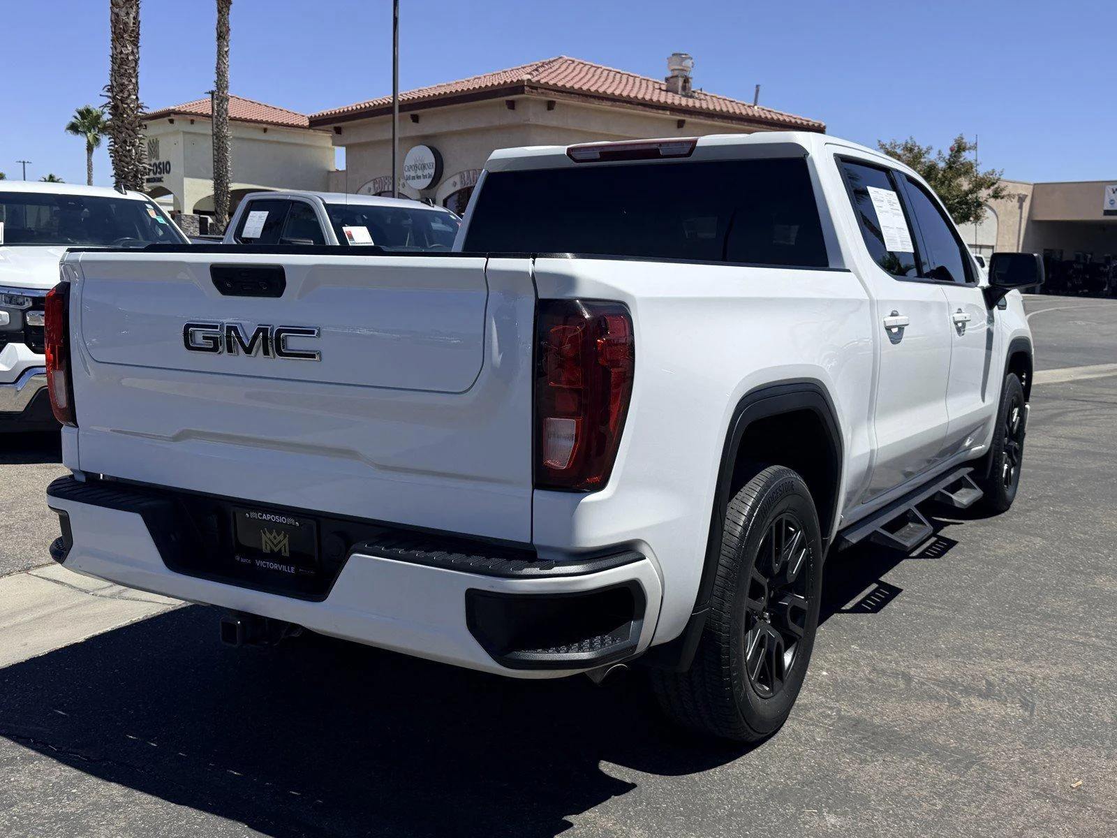 Used 2022 Summit White GMC Elevation image 6