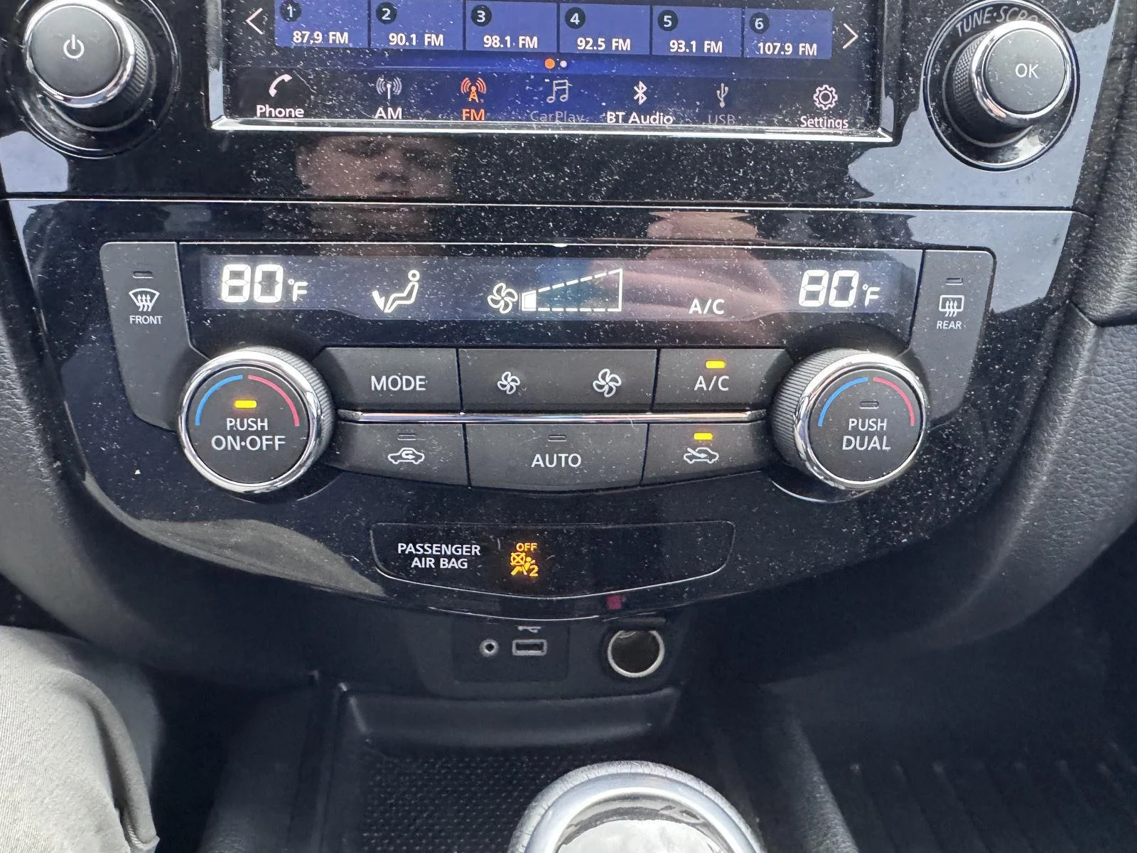 Used 2020 Gun Metallic Nissan SV image 18