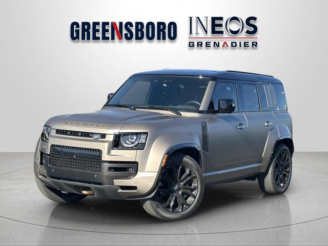 2025 Land Rover Defender OCTA Edition One