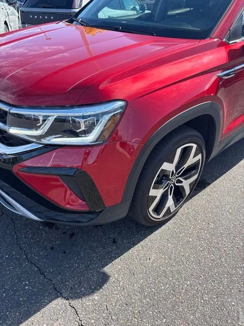2022 Volkswagen Taos SEL - Photo 8