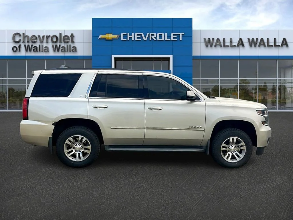 Used 2015 CHAMPAGNE SILVER METALLIC Chevrolet LT image 8