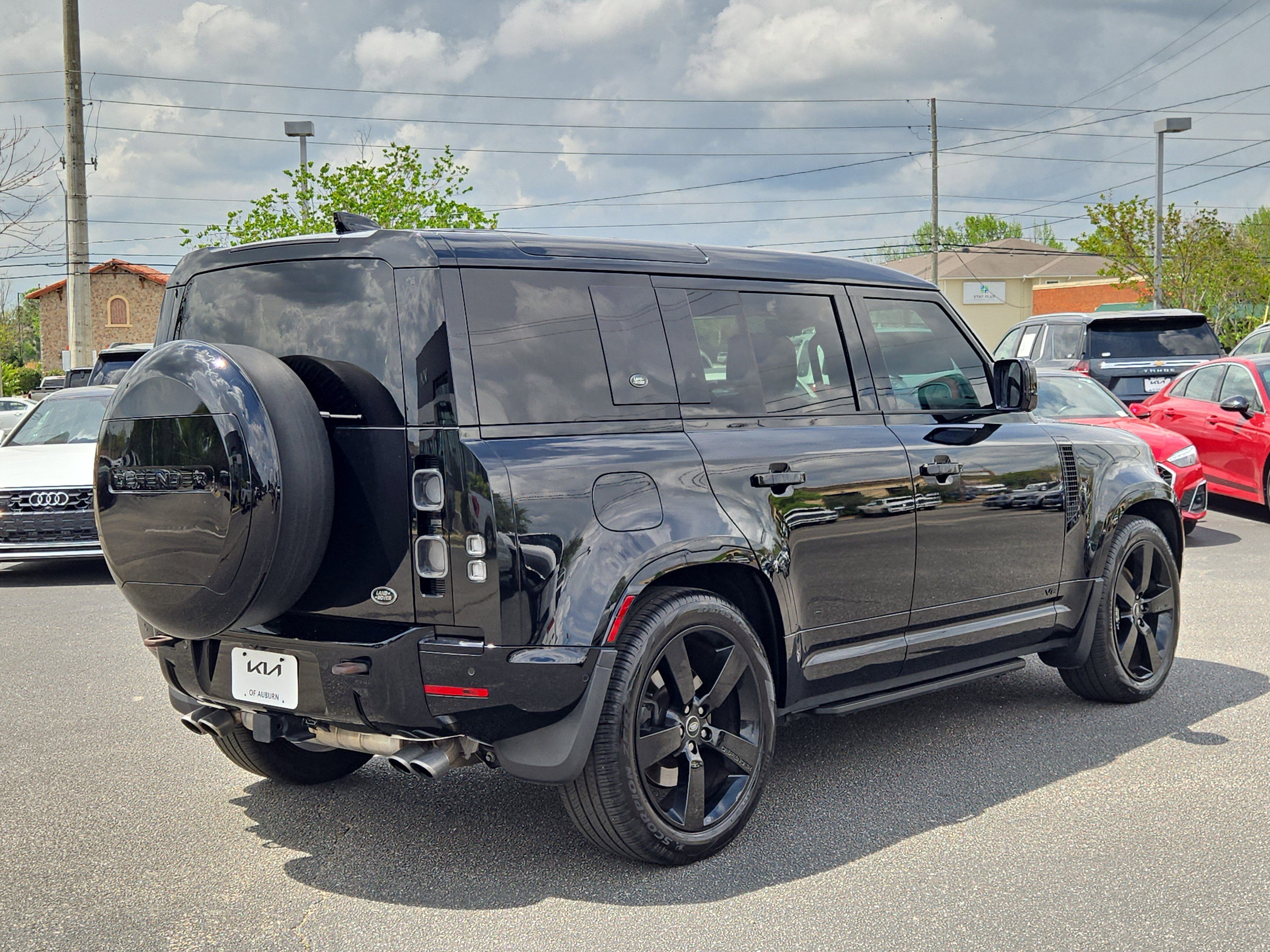 Used 2023 Black Land Rover V8 image 8
