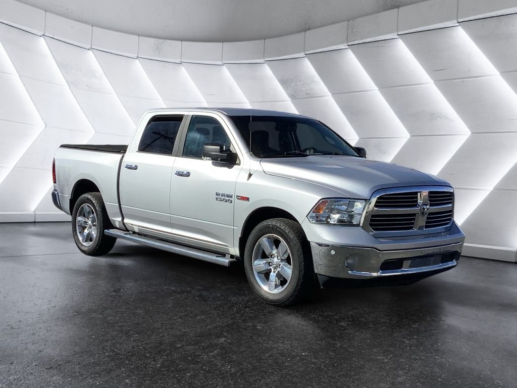 2015 RAM 1500 Lone Star Crew Cab RWD