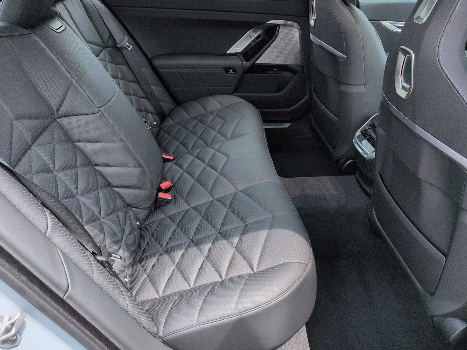 New 2025 Brooklyn Grey Metallic BMW 740i xDrive image 22