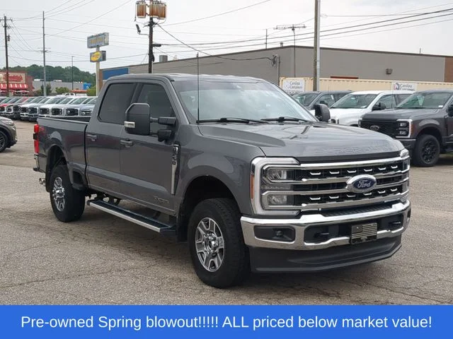 Used 2024 Gray Ford Lariat image 15