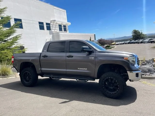Used 2020 Magnetic Gray Metallic Toyota SR5 image 5