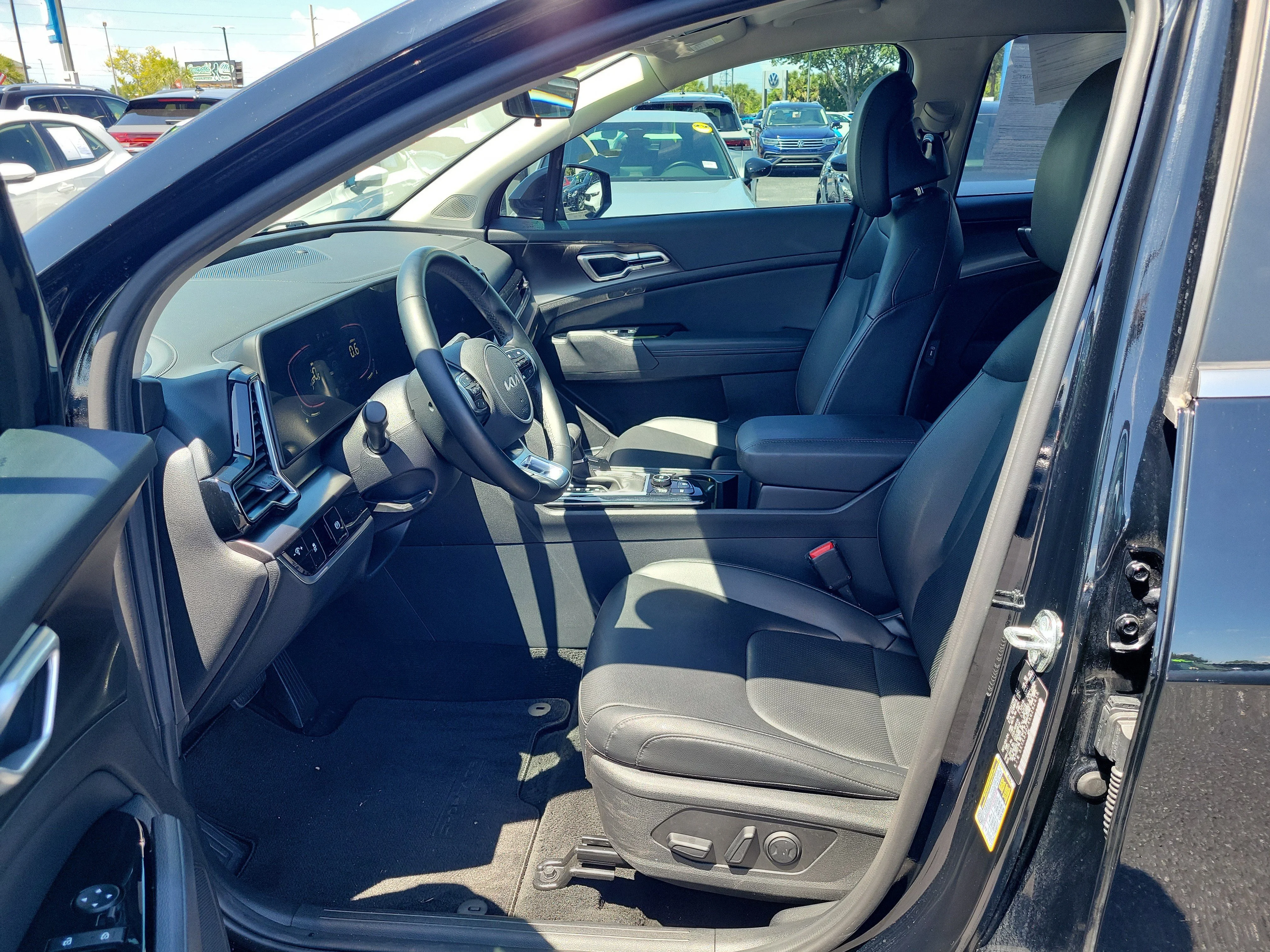 Used 2025 Ebony Black Kia EX image 14