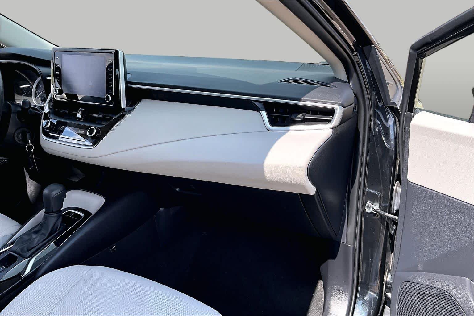 Used 2020 Black Sand Pearl Toyota LE image 19