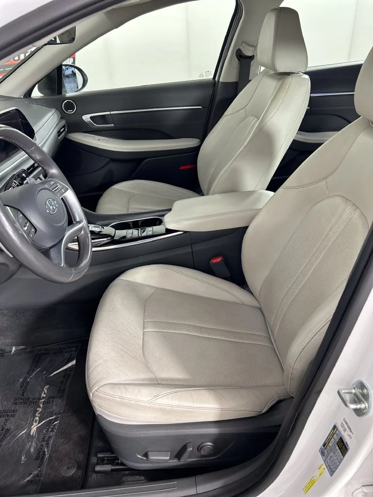 Used 2022 Gray Hyundai Limited image 12