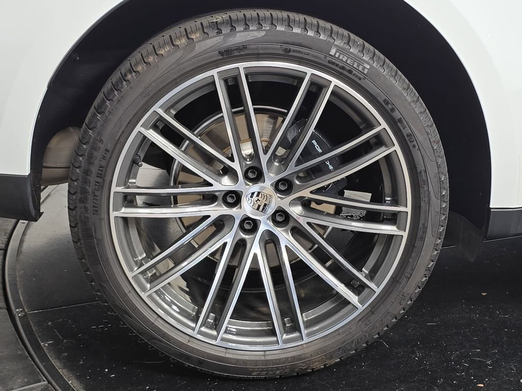 Certified Used 2025 White Porsche  image 29