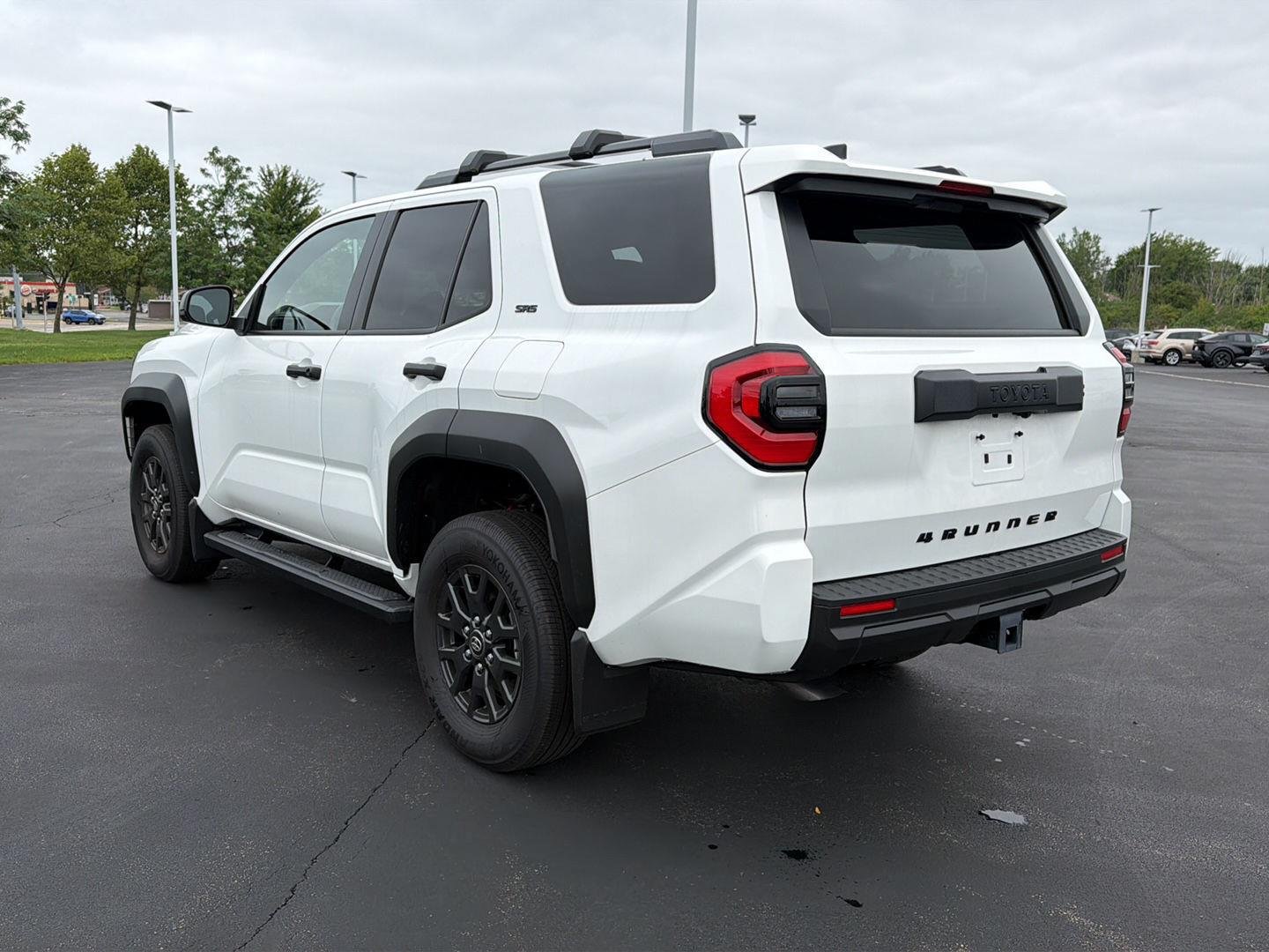 New 2026 Ice Cap Toyota SR5 image 10