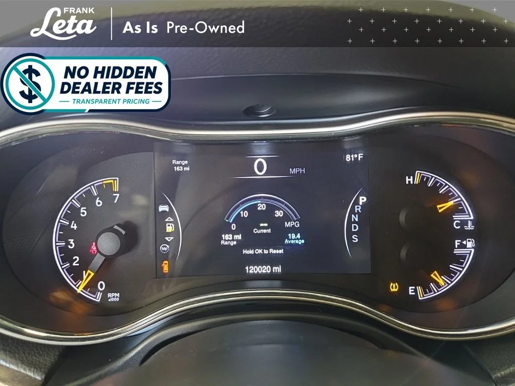 Used 2014 Black Jeep Laredo image 14