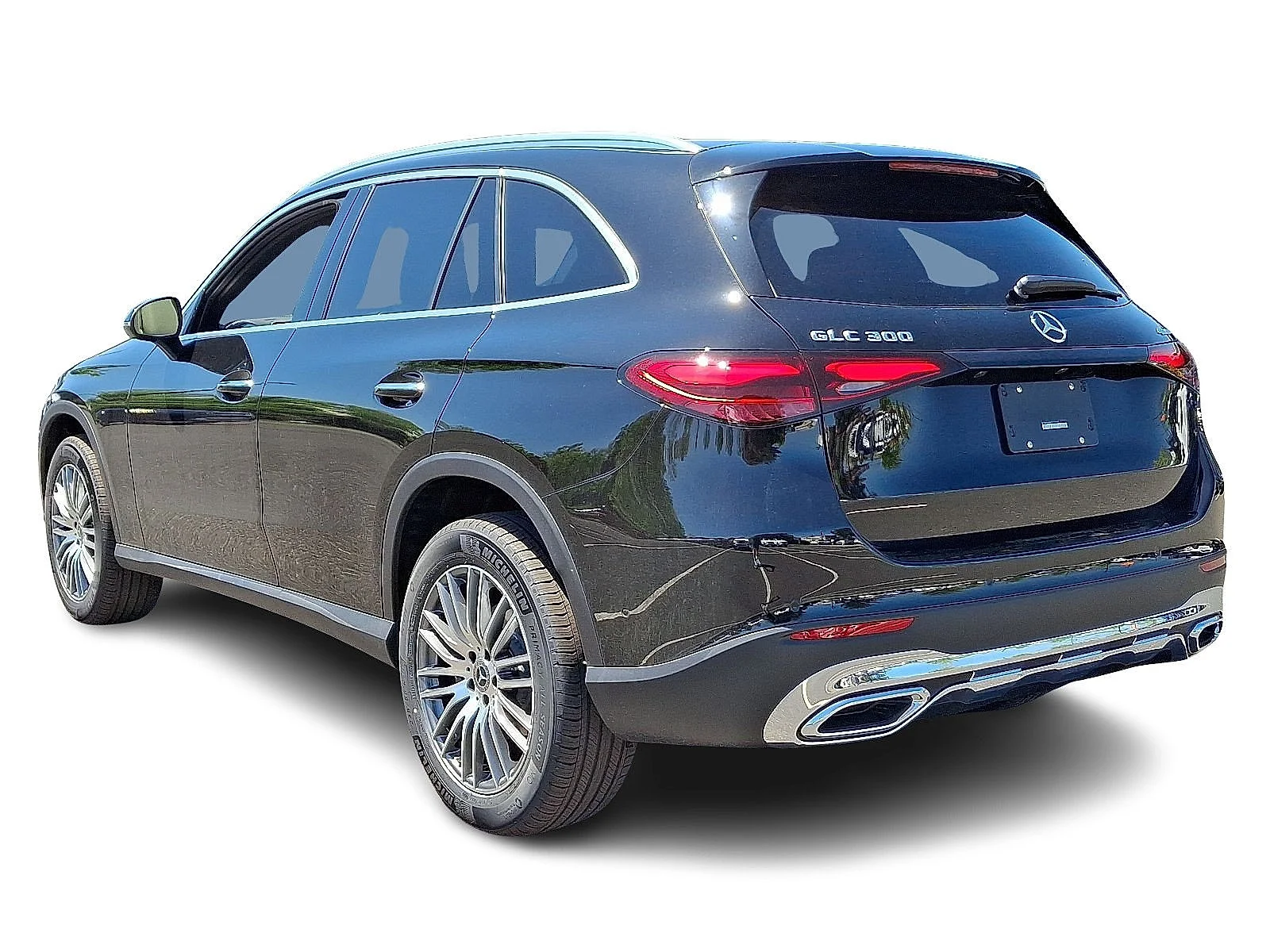 Used 2026 Black Mercedes-Benz GLC 300 image 4
