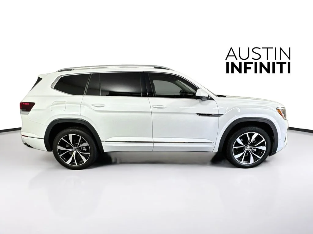 Used 2025 White Volkswagen 2.0T SEL Premium R-Line image 8