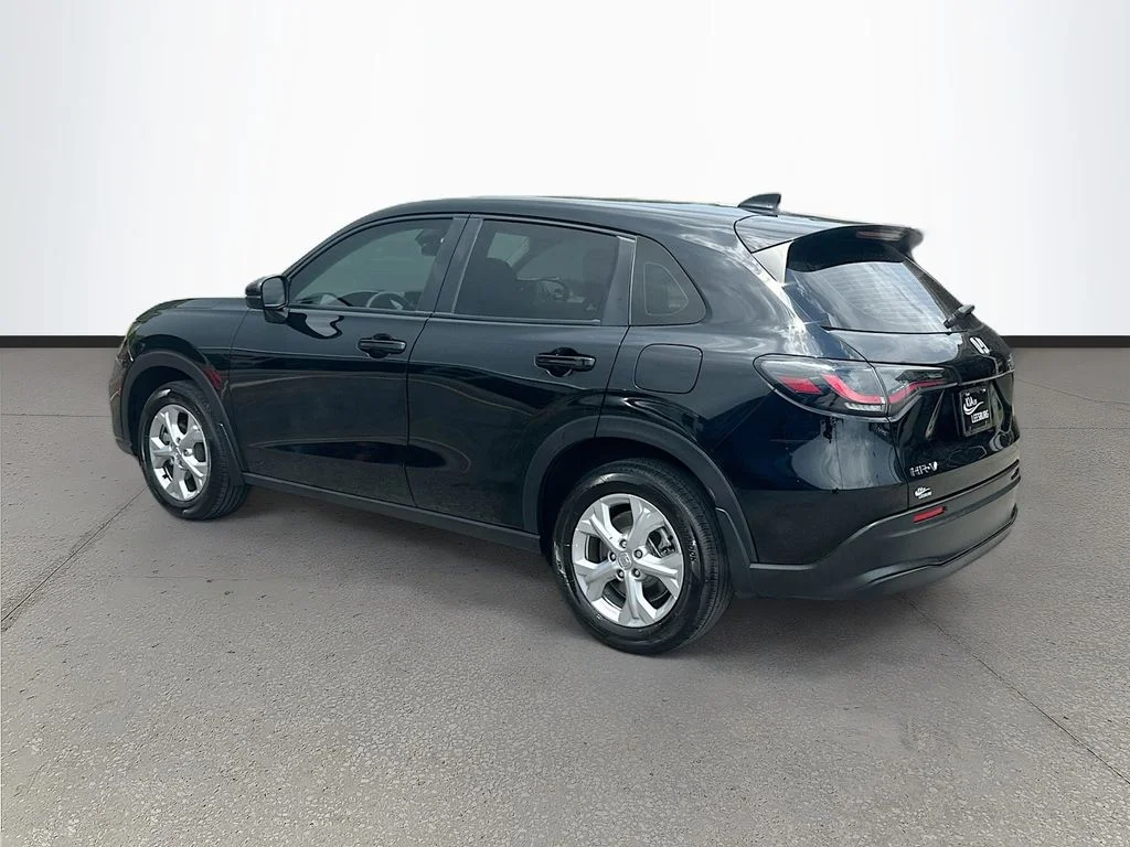 Used 2025  Honda LX image 5