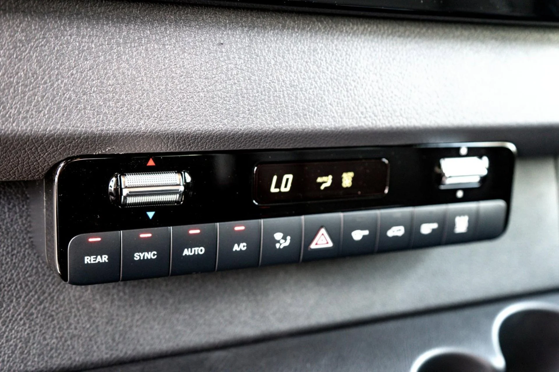 New 2025 Obsidian Black Metallic Mercedes-Benz Passenger 144 WB image 19