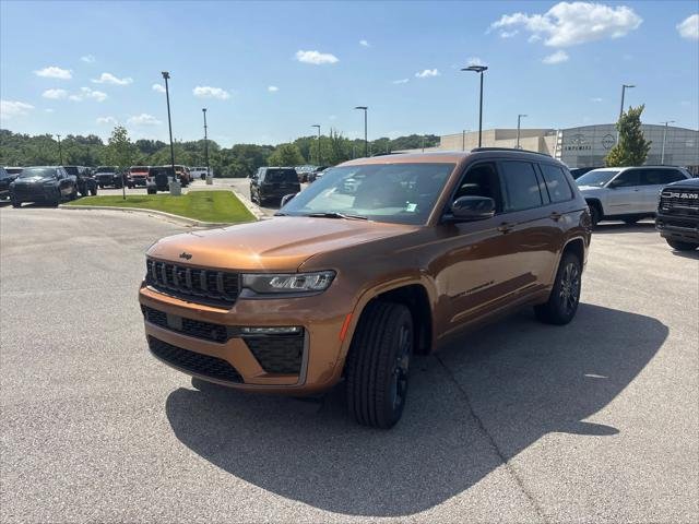 New 2026 Copper Shino Metallic Clear-Coat Exterior Paint Jeep Limited Reserve image 5