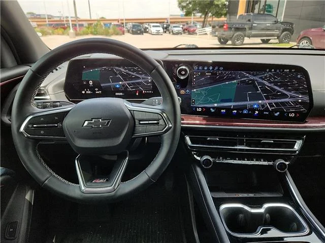 Used 2025 Radiant Red Tintcoat Chevrolet Z71 All-Wheel Drive image 10