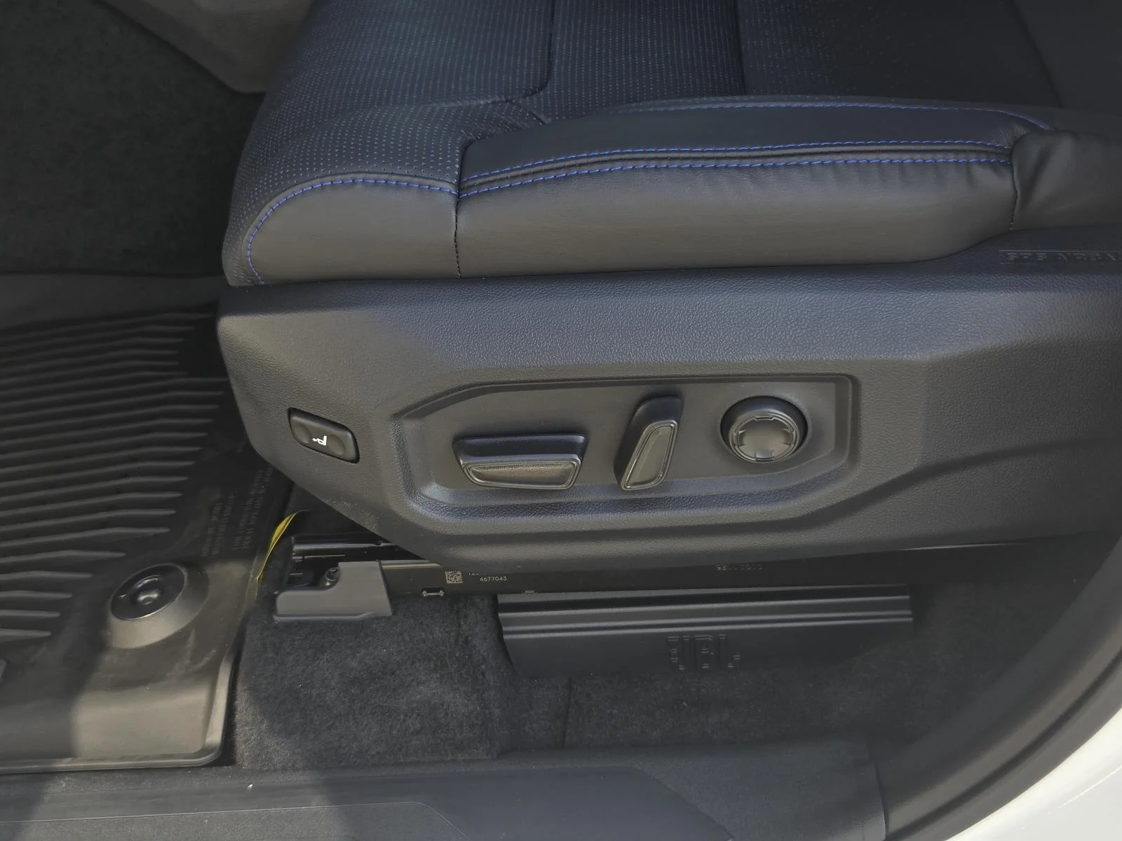 2026 Toyota Tundra Platinum - Photo 26