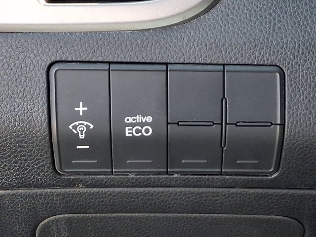 Used 2016 Gray Hyundai Base image 26