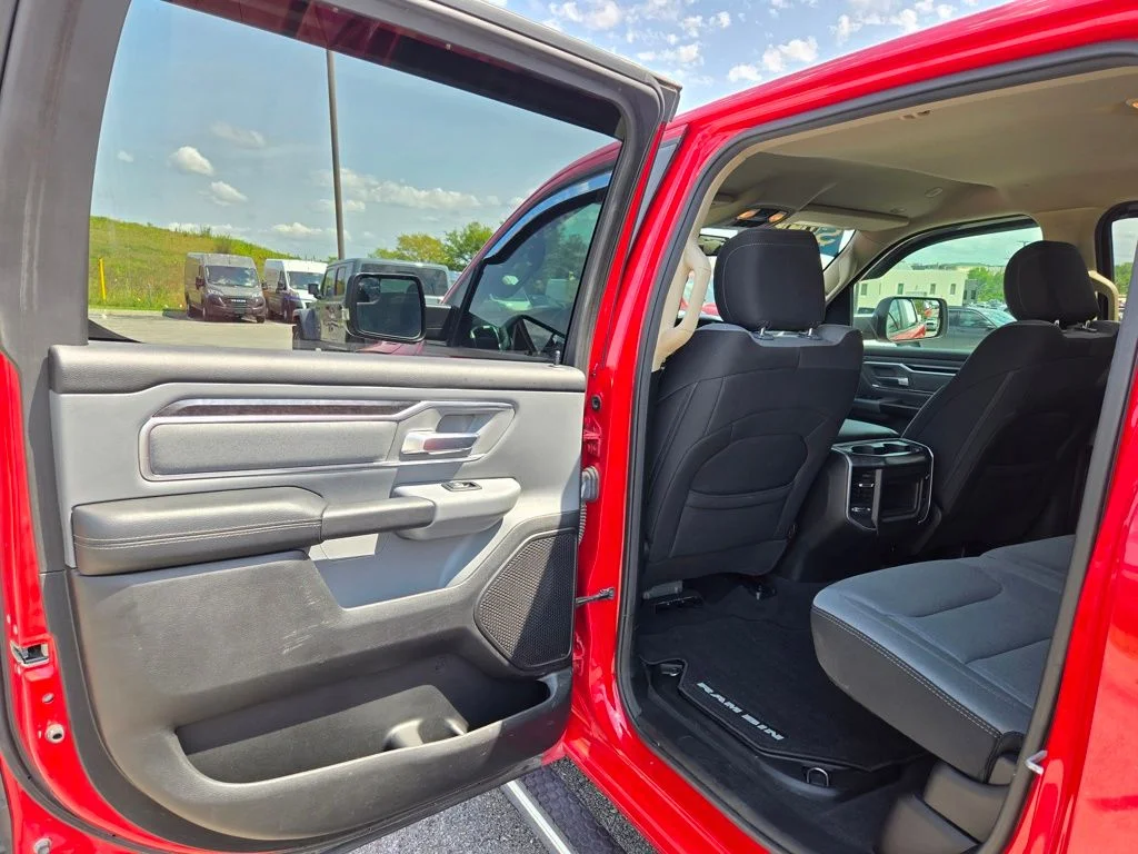 Used 2019 Red Ram Big Horn/Lone Star image 26