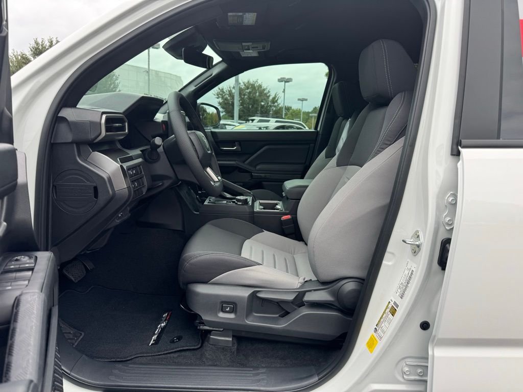 2025 Toyota Tacoma TRD Off Road - Photo 14