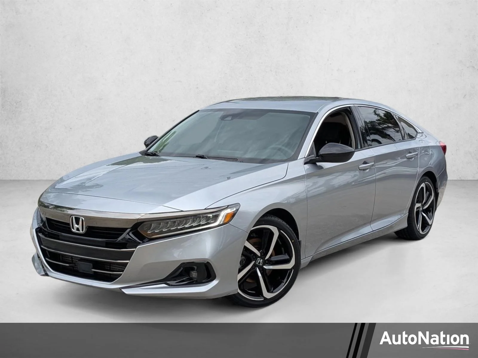 Used 2021 Lunar Silver Metallic Honda Sport SE image 1