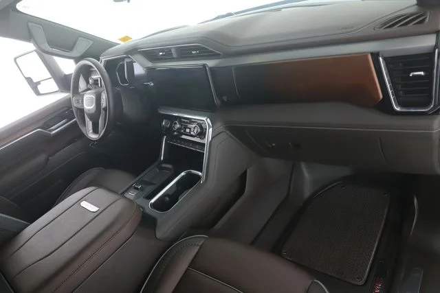 Used 2026 White GMC Denali image 33