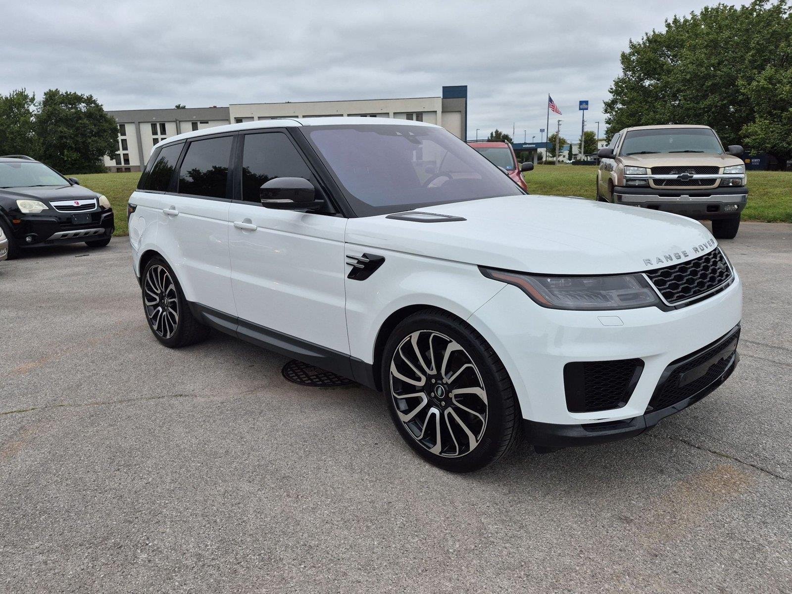 Used 2018 Fuji White Land Rover SE image 7