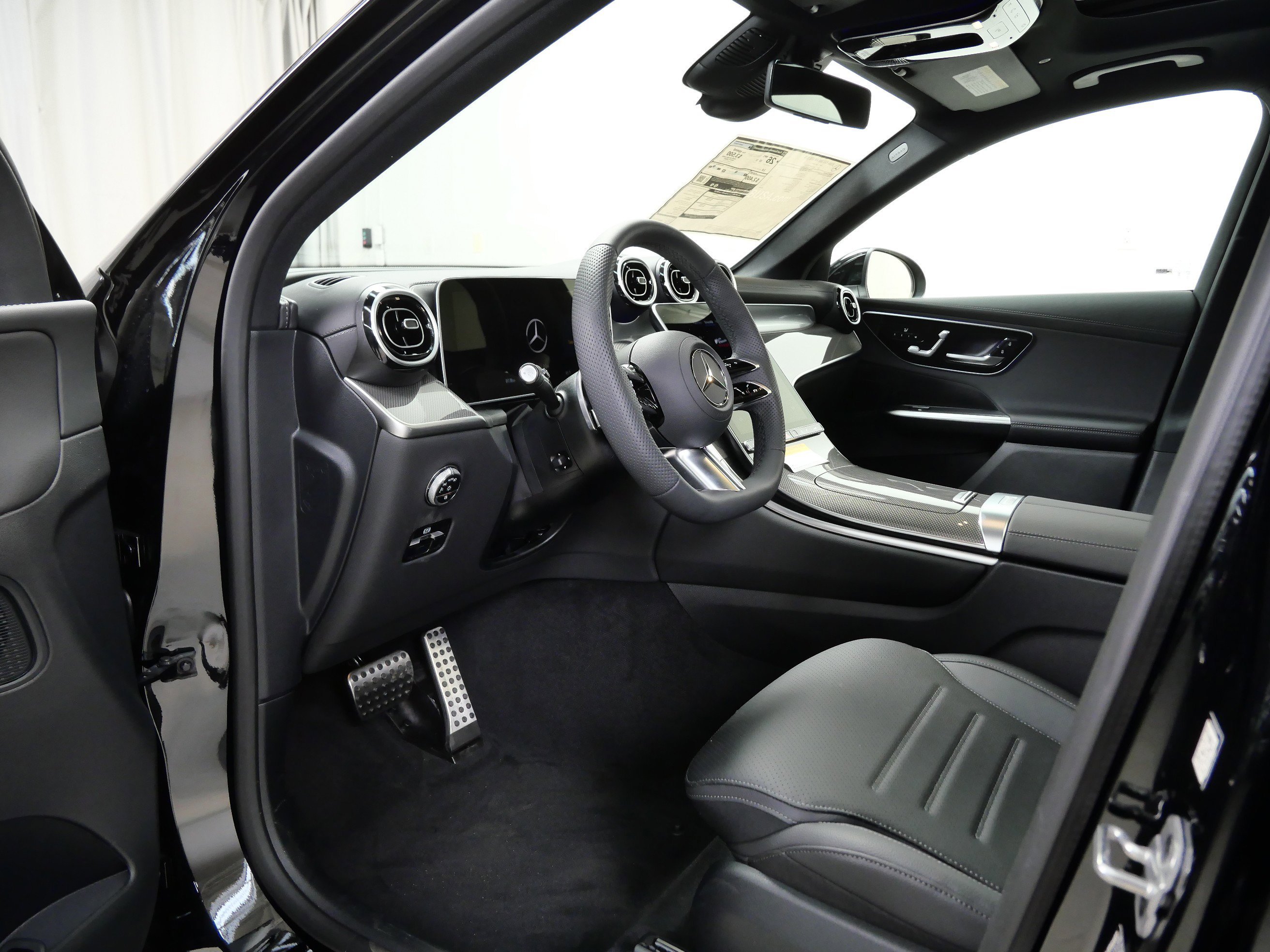 New 2026 Black Mercedes-Benz GLC 300 image 7
