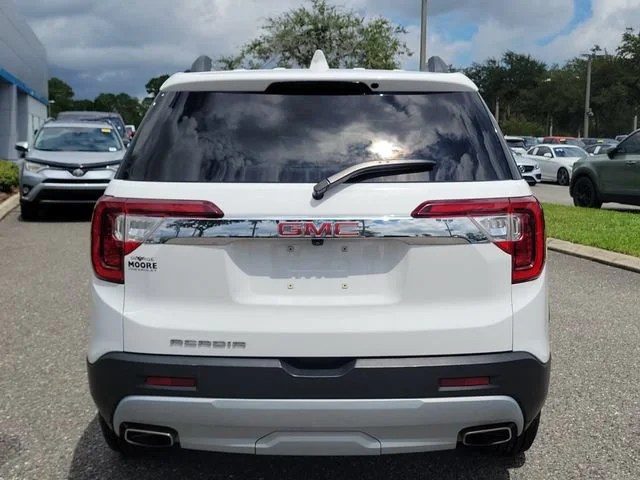 2023 GMC Acadia SLT - Photo 7
