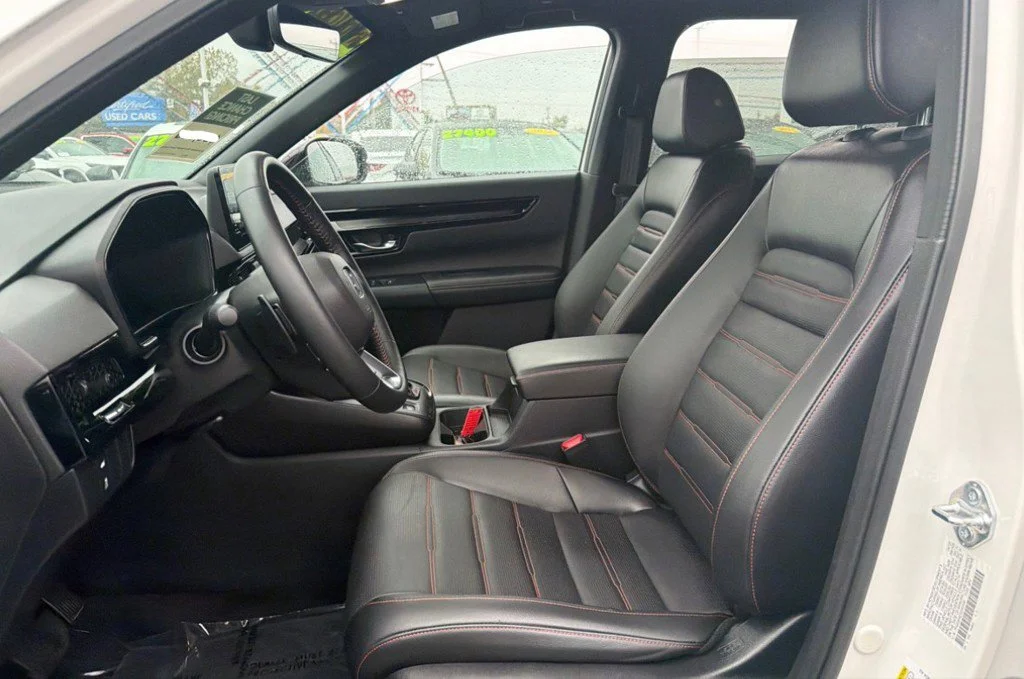 Used 2025 White Honda Sport Touring image 9