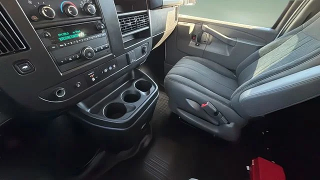 Used 2024 Summit White GMC Work Van image 15