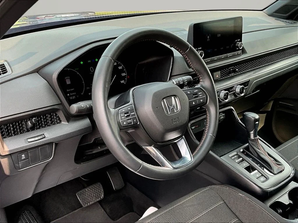 Used 2023 Still Night Pearl Honda Sport image 17