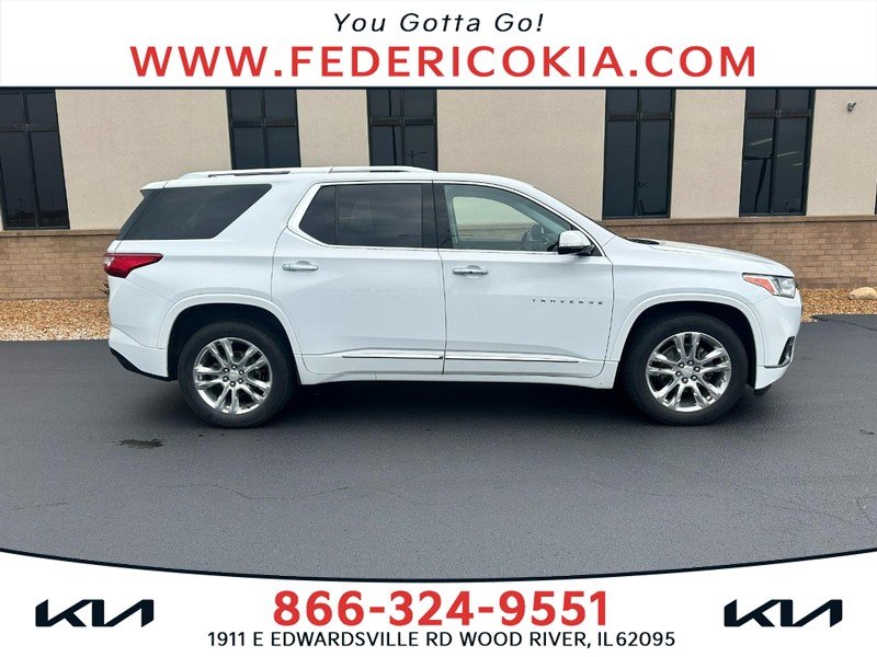2018 Chevrolet Traverse AWD High Country's photo