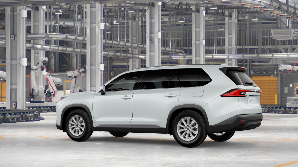 New 2026 Wind Chill Pearl Toyota XLE image 5