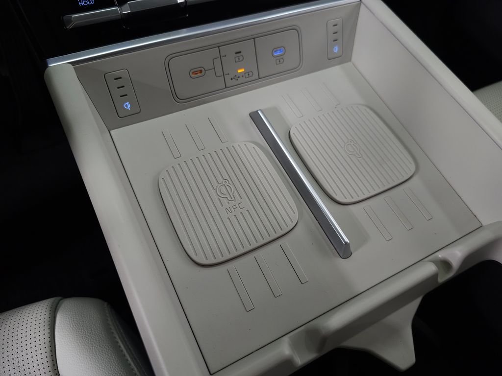 2026 Hyundai Santa Fe Limited - Photo 35