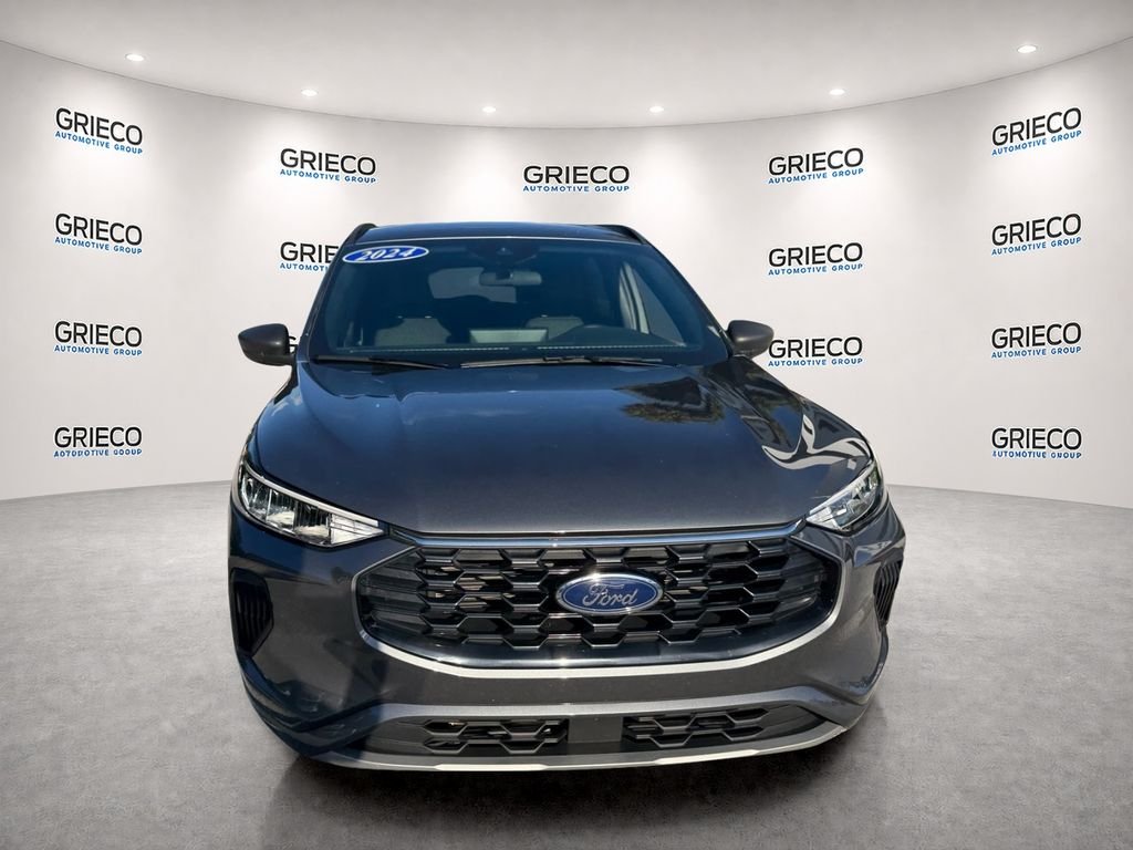 Used 2024 Gray Ford ST-Line image 2