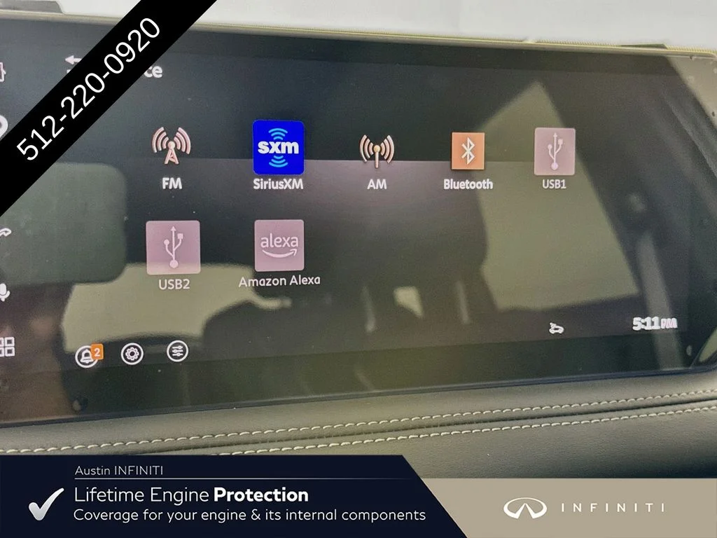 New 2027 White INFINITI SPORT image 18