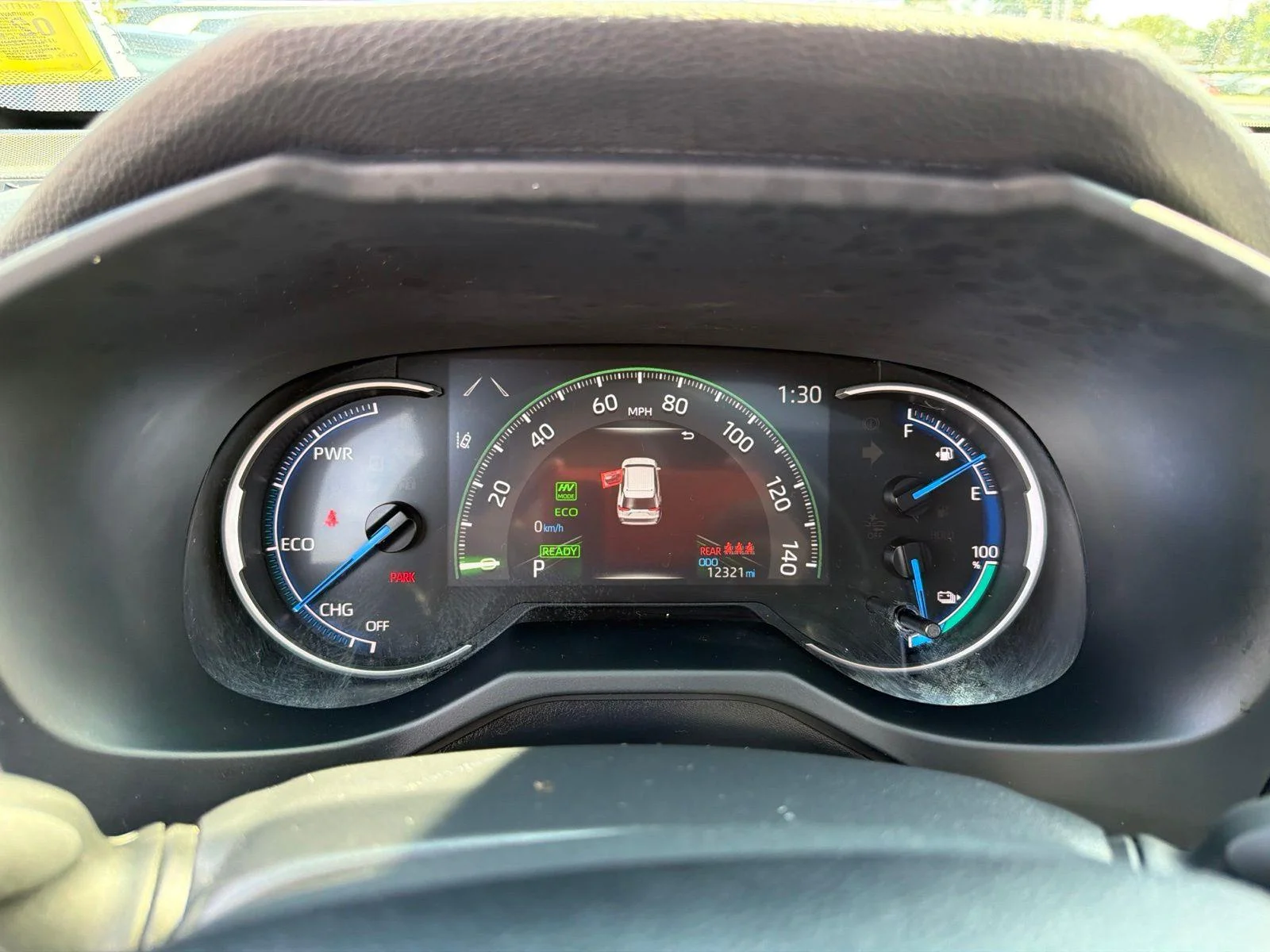 2023 Toyota RAV4 SE - Photo 27