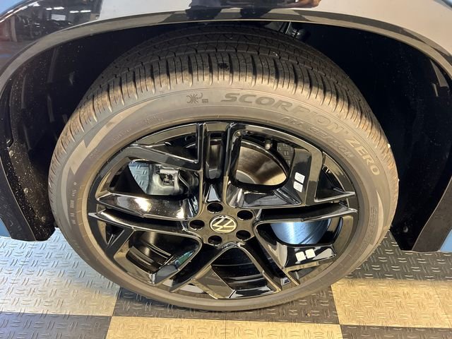 New 2026 Blue Volkswagen 2.0T SE R-Line Black image 8